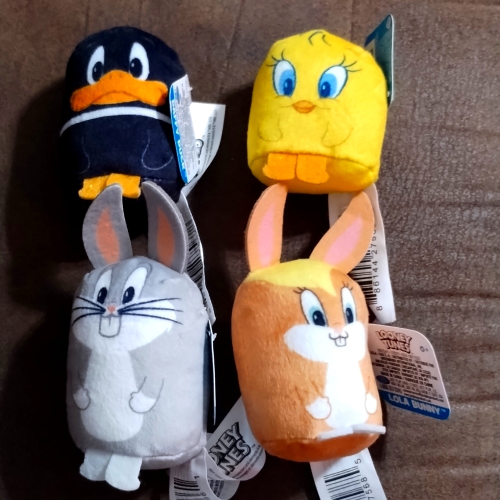 Looney Tunes Mini Plush Toys Stuffed Animals Set